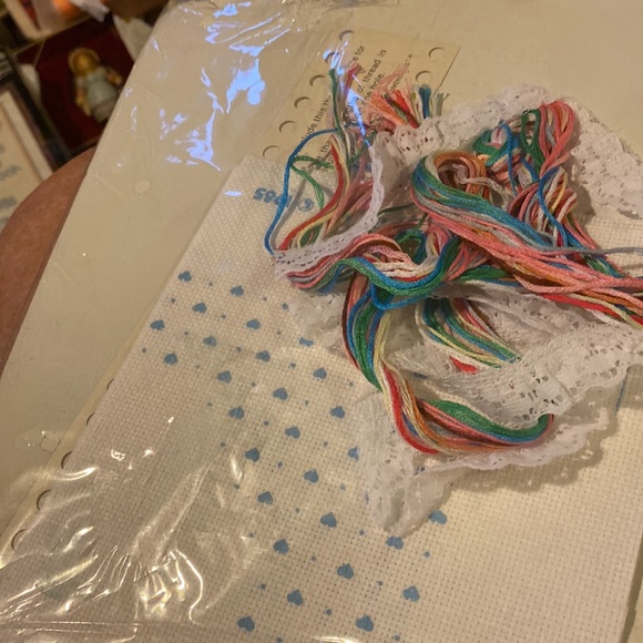 Vintage new but open DIMENSION Counted cross stitch hearts and lace birth record - Picture 8 of 9